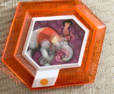 Rare Hologram Disney Infinity Power Disc Postage Available
