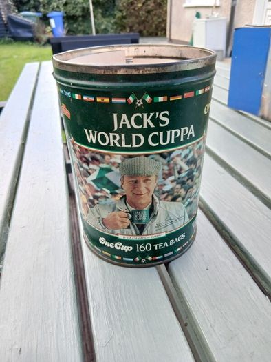 Jack Charlton World Cuppa tin