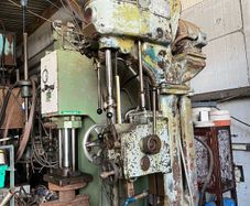 Pillar drill