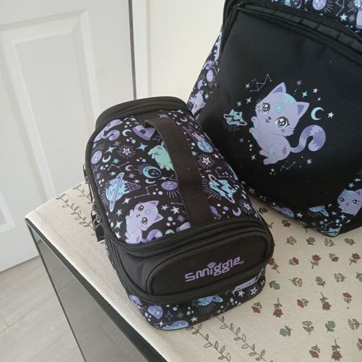 School bag and lunch bag SMIGGLE
