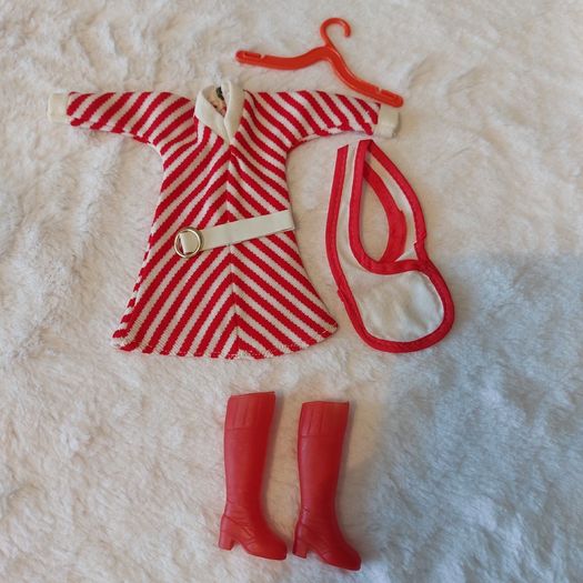 Fleur outfit - fits Sindy