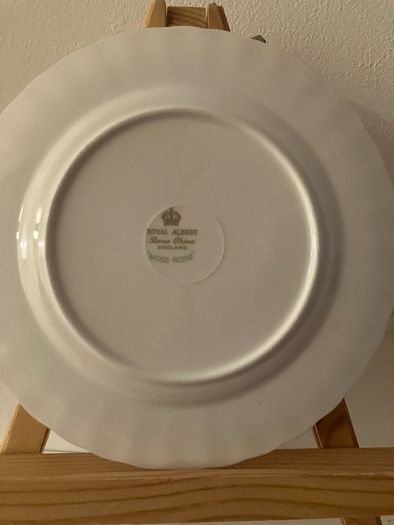 Royal Albert Moss Rose Side Plate