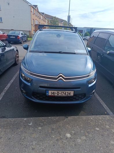 2014 Citroen C4 automatic 7 seater