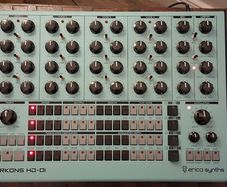 Erica Synths Perkons HD-01 drum machine - excellent condition