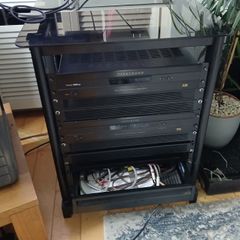 Parasound New Classic 2125 Amp-Rig