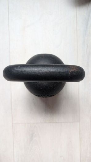 12kg Cast Iron Kettlebell