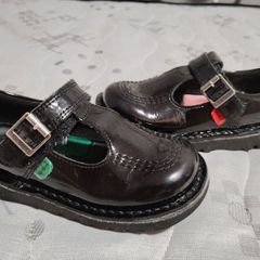 kids Girls kickers shoes size 9