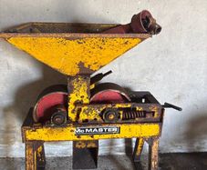 Corn Roller