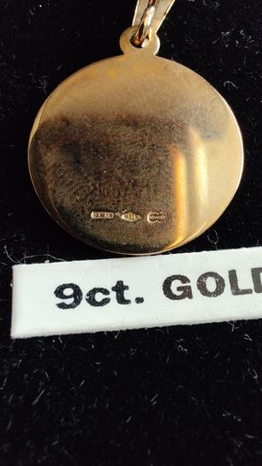 9k Gold St Padre Pio Medal Pendant & chain