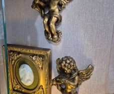 2 Vintage pair of plaster Italian wall hanging cherubs