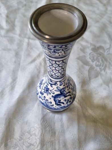 Vintage C.I.A. Coimbra Portugal vase