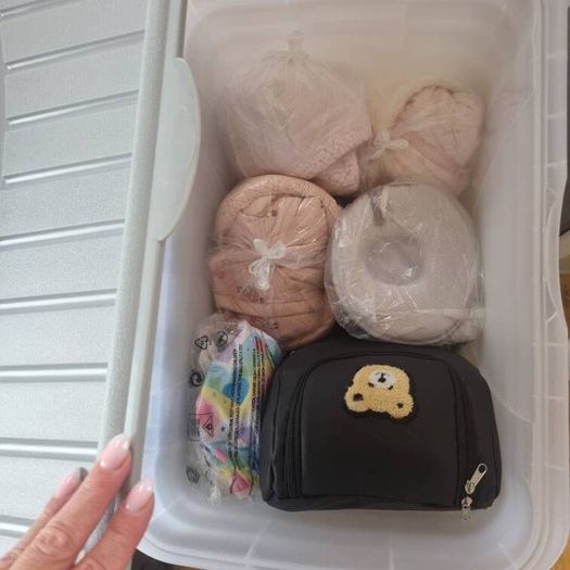 baby clothes 0-3 & 0-6