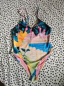 H&M Italian beach scene swimsuit Size M