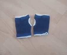 Sport grip gloves