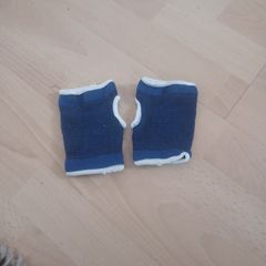 Sport grip gloves