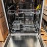 Whirlpool dishwasher Image 2