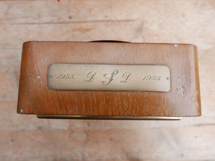 Vintage Dublin Weir & Sons Elliott Clock Mantel Clock (in working order)