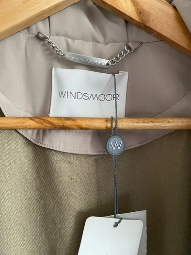 NWT Windsmoor Ladies rain jacket