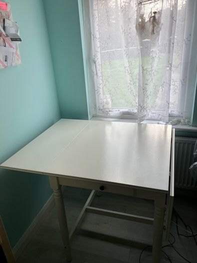 Ikea table & chairs
