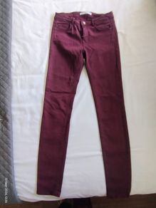 Zara Burgundy Mid-Rise Skinny Jeans - burgundy