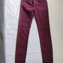 Zara Burgundy Mid-Rise Skinny Jeans - burgundy