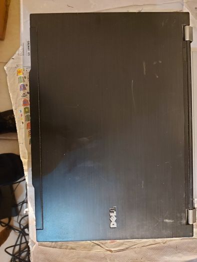 Dell Latitude E4300, Intel Core 2 Duo CPU, P9300, 2.27GHz, 3GB Ram,  Windows 7 Ultimate 64bit, Opera, Chrome, etc