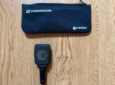 Sennheiser e906