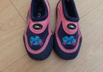 Kids beach/ aqua shoes size 8 junior