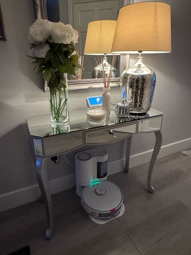 Glamour glass console table