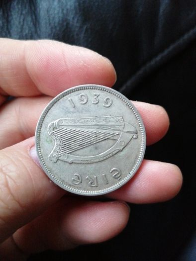 1939 Ireland Silver Half Crown Coin