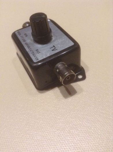 Variable attenuator , model ATT 296B