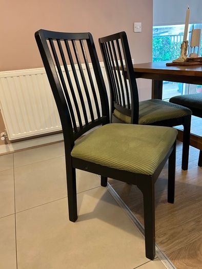 Dining table with 4 chairs