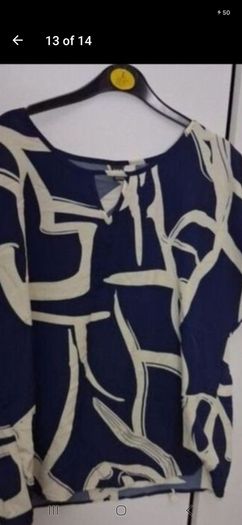 Tops 2 each different sizes