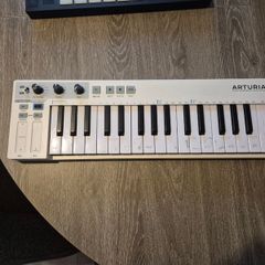 Arturia keystep