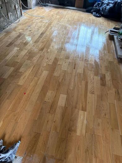 25 m2 Solid Wood Floor