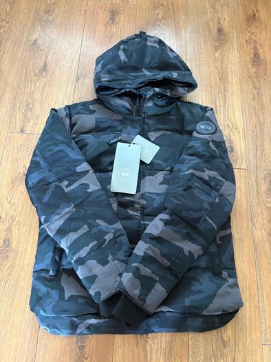 canada goose