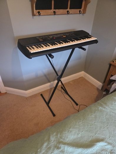 electric keyboard