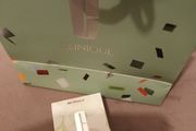 clinique Even better glow light reflecting make up