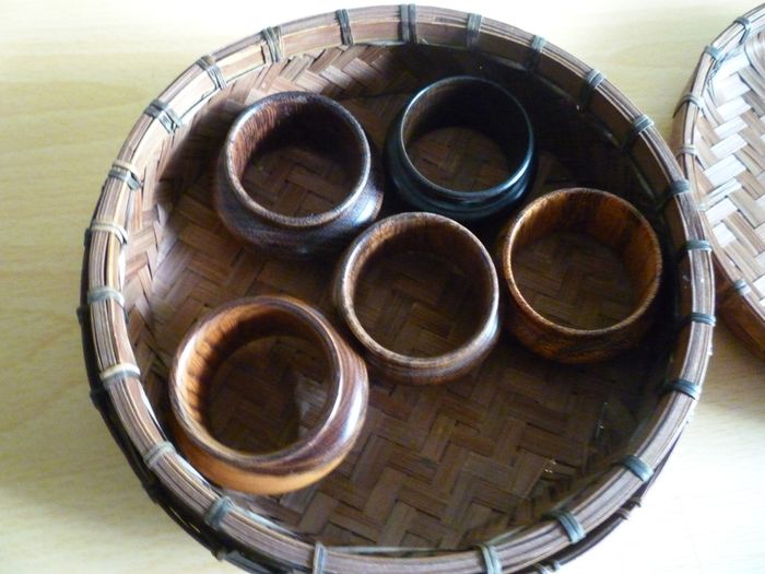 Wooden Napkin Ring holders-set Of 5 Vintage With Storage Box