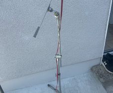 Kinsman microphone stand and sheet music stand