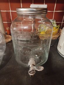 glass dispenser