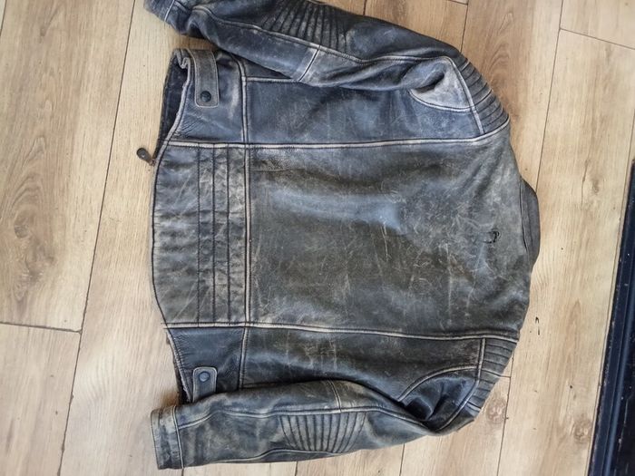 motorcycle jacket