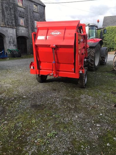 Straw blower
