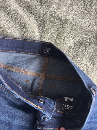 Brand New Gap True Skinny 26R S Jeans