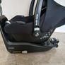 maxi cosi carseat and isofix base Image 2