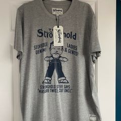 Men's T-shirt size Large