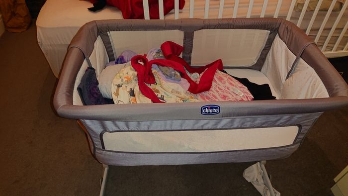 Chicco Next2Me Dream Crib - as new