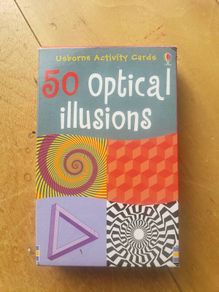 Cards Optical Illusions