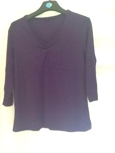 Tai fun deep purple top
