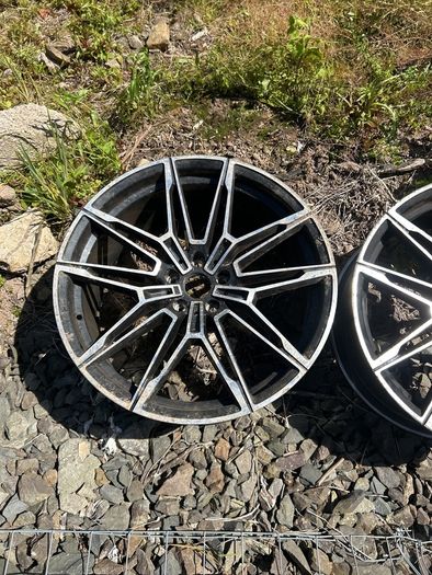 20 inch BMW Alloys